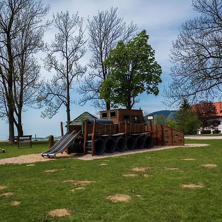 Strazne Chalet Екстер'єр фото